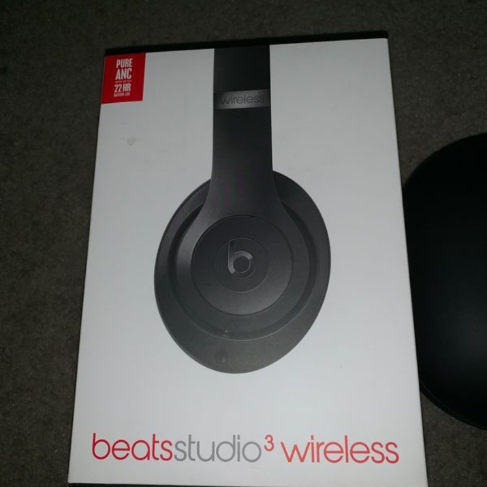 Beats studio 3’s - Picture 3 of 7